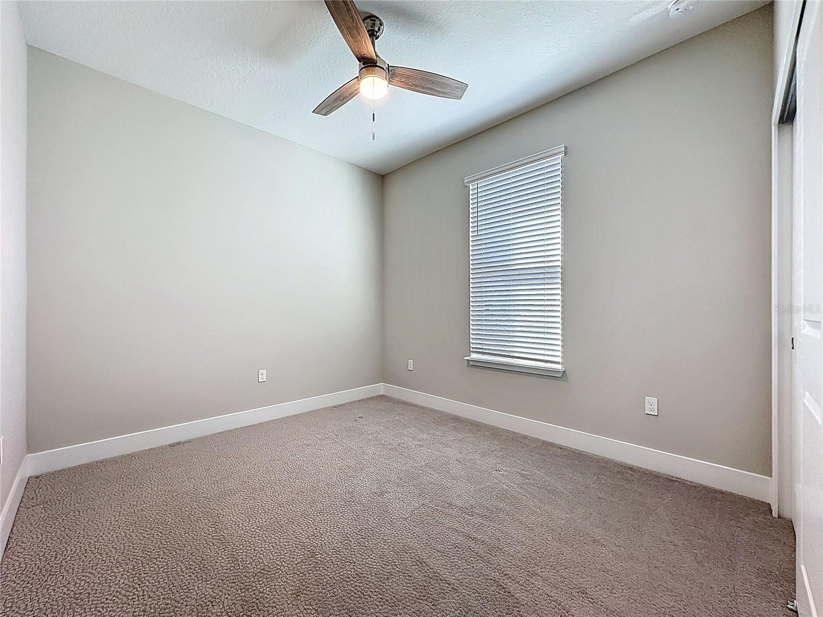 CASCADES OF GROVELAND (TRILOGY) - Residential