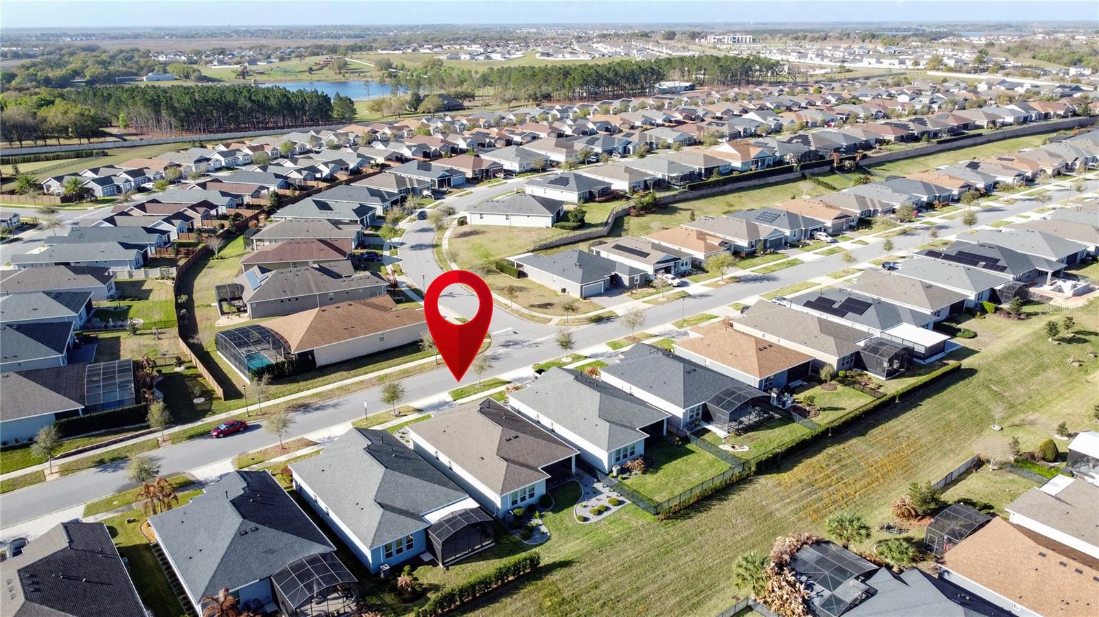 CASCADES OF GROVELAND (TRILOGY) - Residential