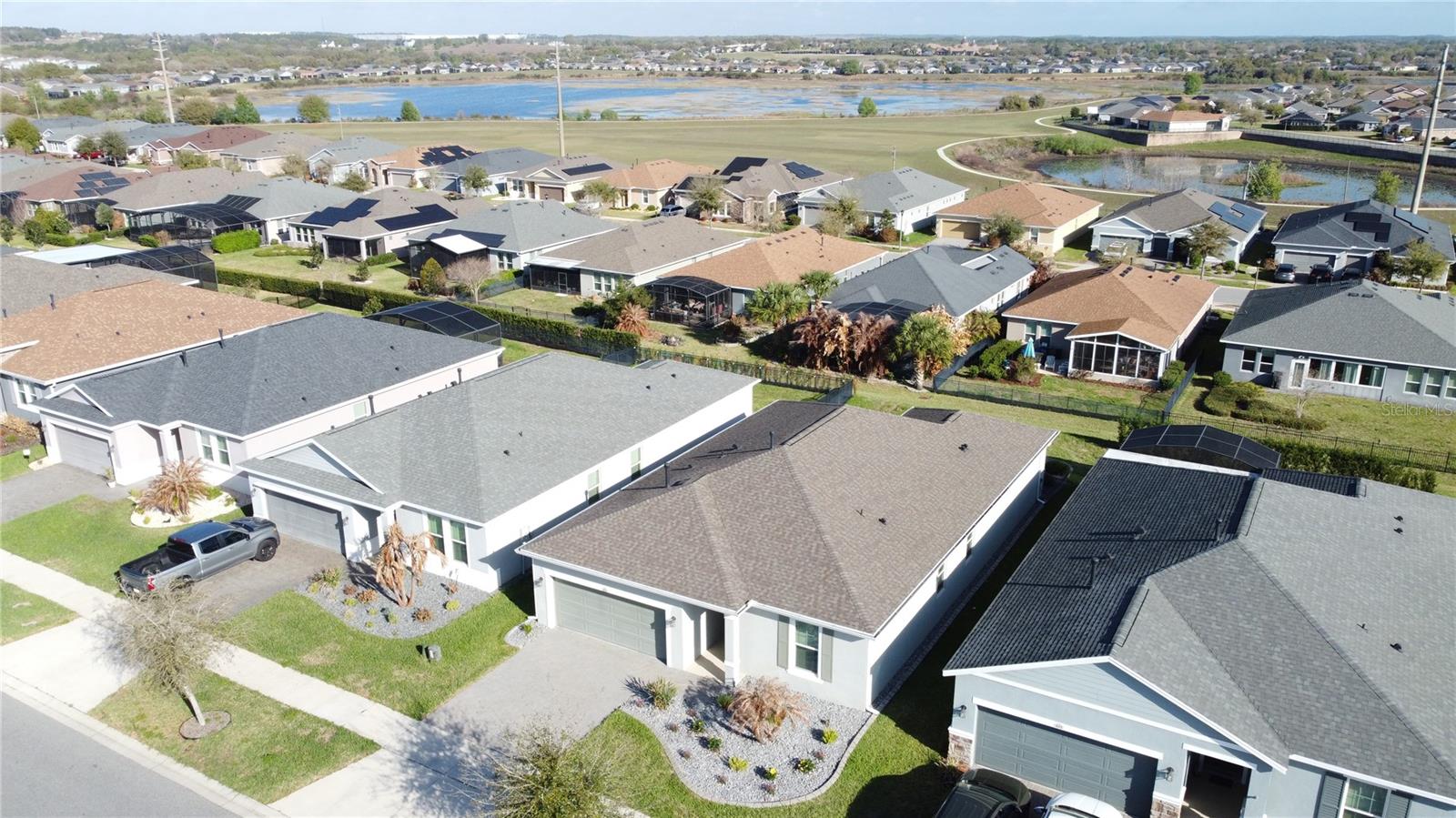 CASCADES OF GROVELAND (TRILOGY) - Residential