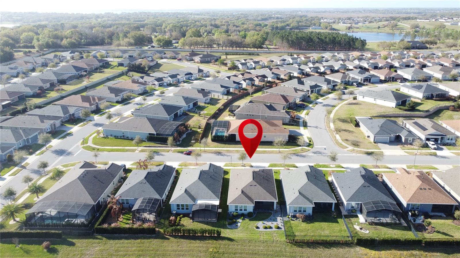 CASCADES OF GROVELAND (TRILOGY) - Residential