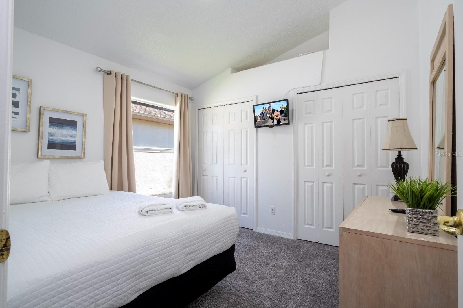 INDIAN POINT PH 4 - Residential Lease