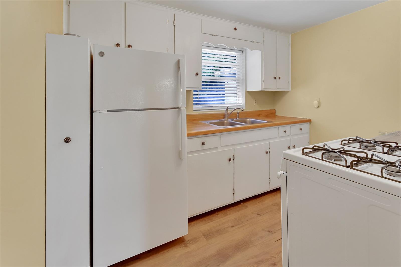 PLANTATION ESTATES UNIT 02 - Residential