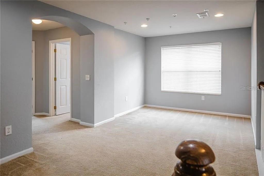 AVALON LAKES PH 03 VILLAGE A & B - Residential Lease