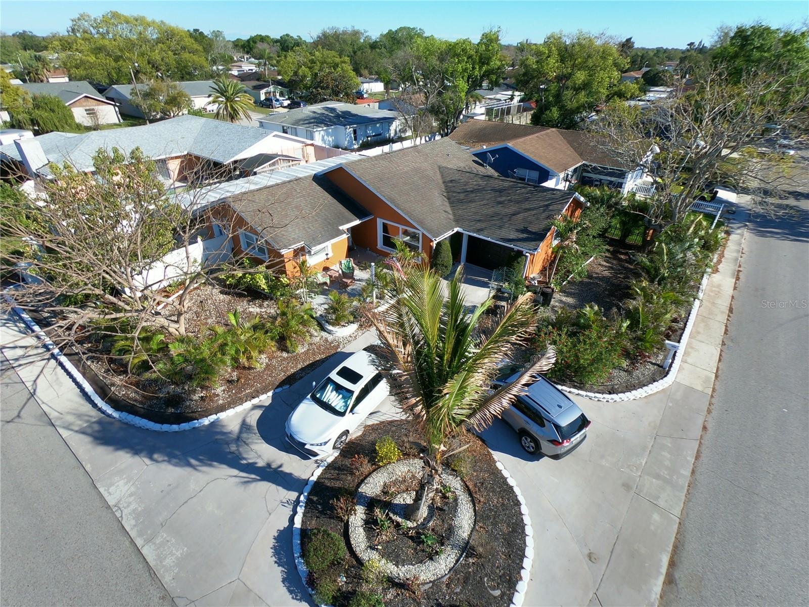 EMBASSY HILLS - Residential