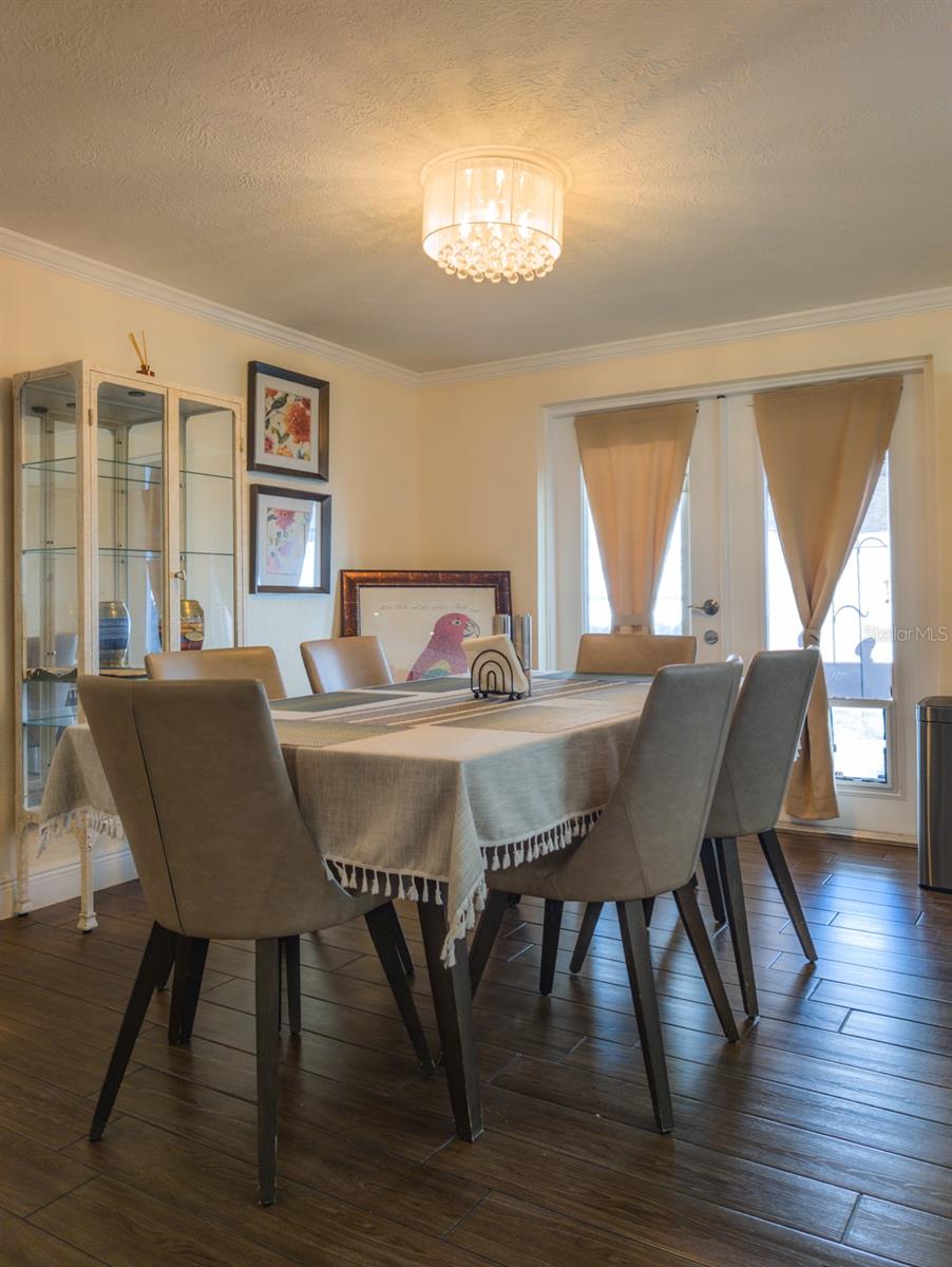 EMBASSY HILLS - Residential