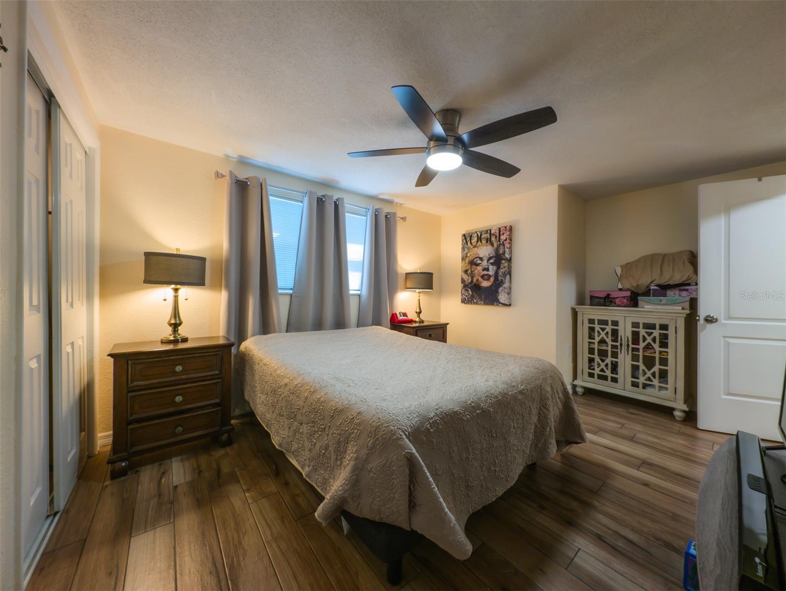 EMBASSY HILLS - Residential