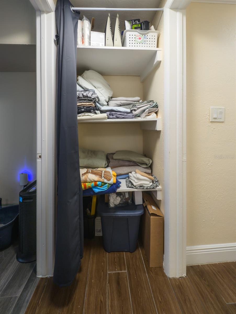 EMBASSY HILLS - Residential