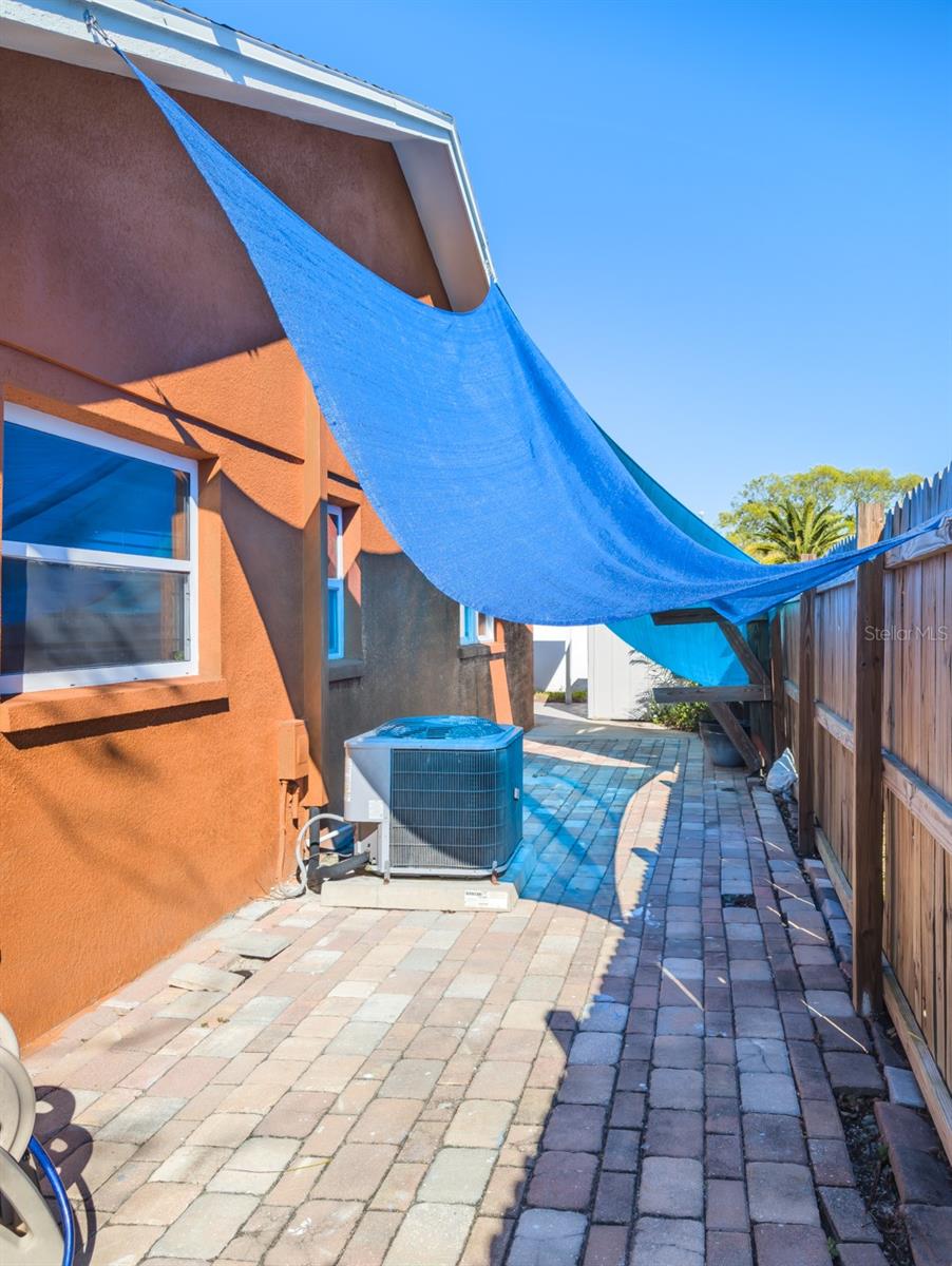 EMBASSY HILLS - Residential