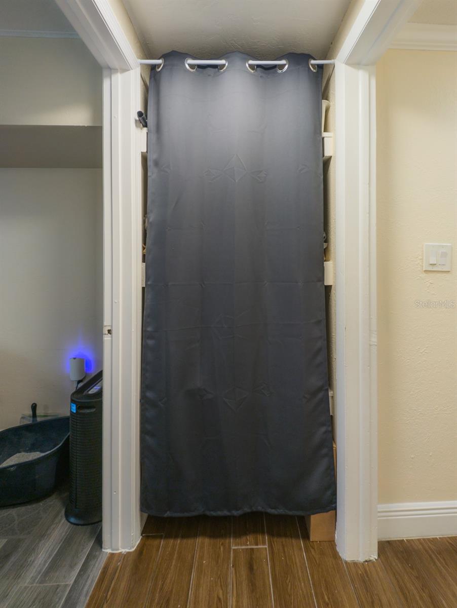 EMBASSY HILLS - Residential