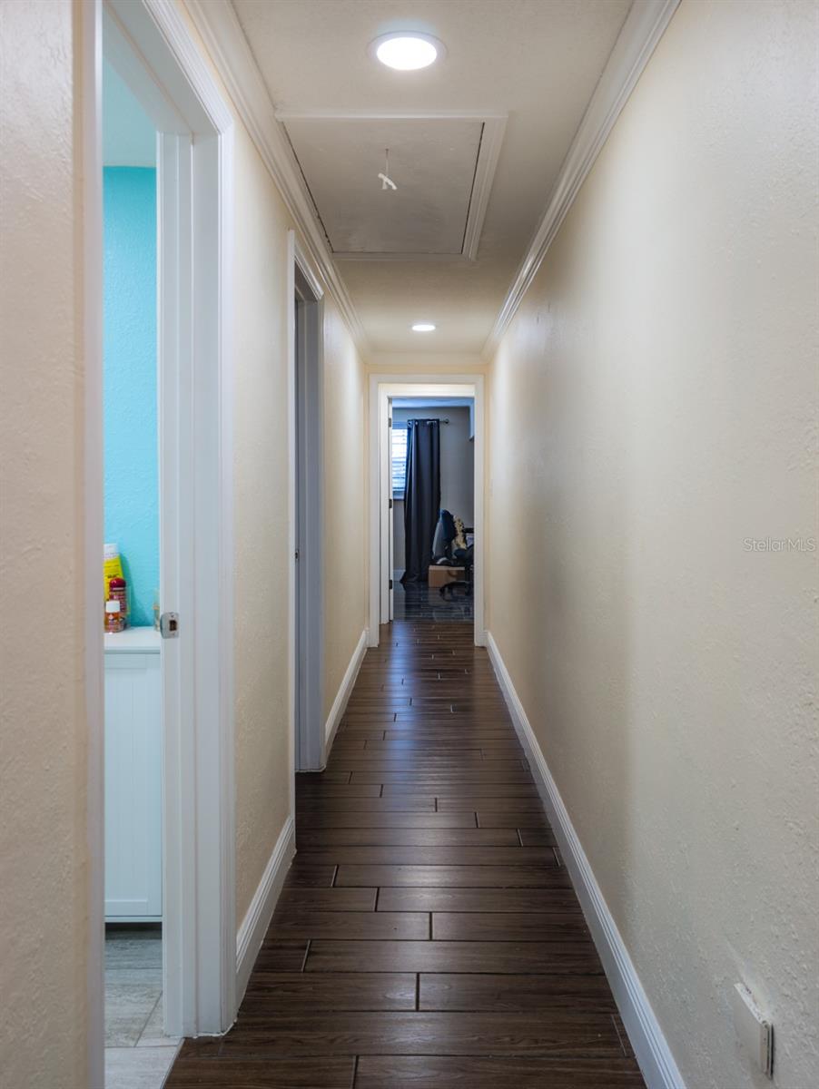 EMBASSY HILLS - Residential