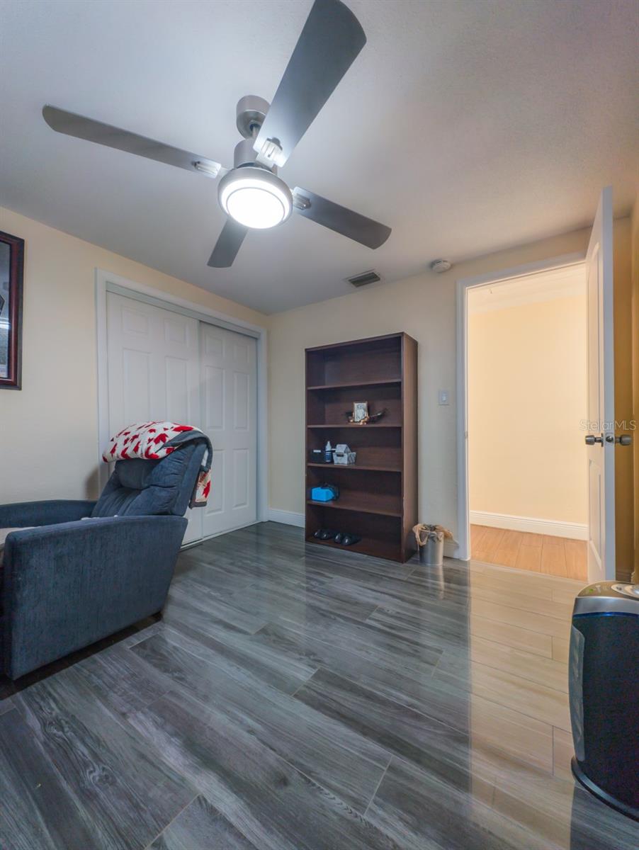 EMBASSY HILLS - Residential