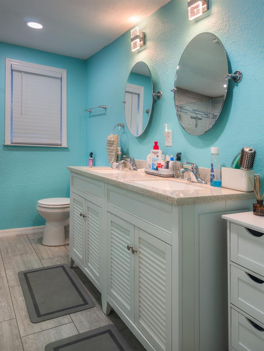 EMBASSY HILLS - Residential