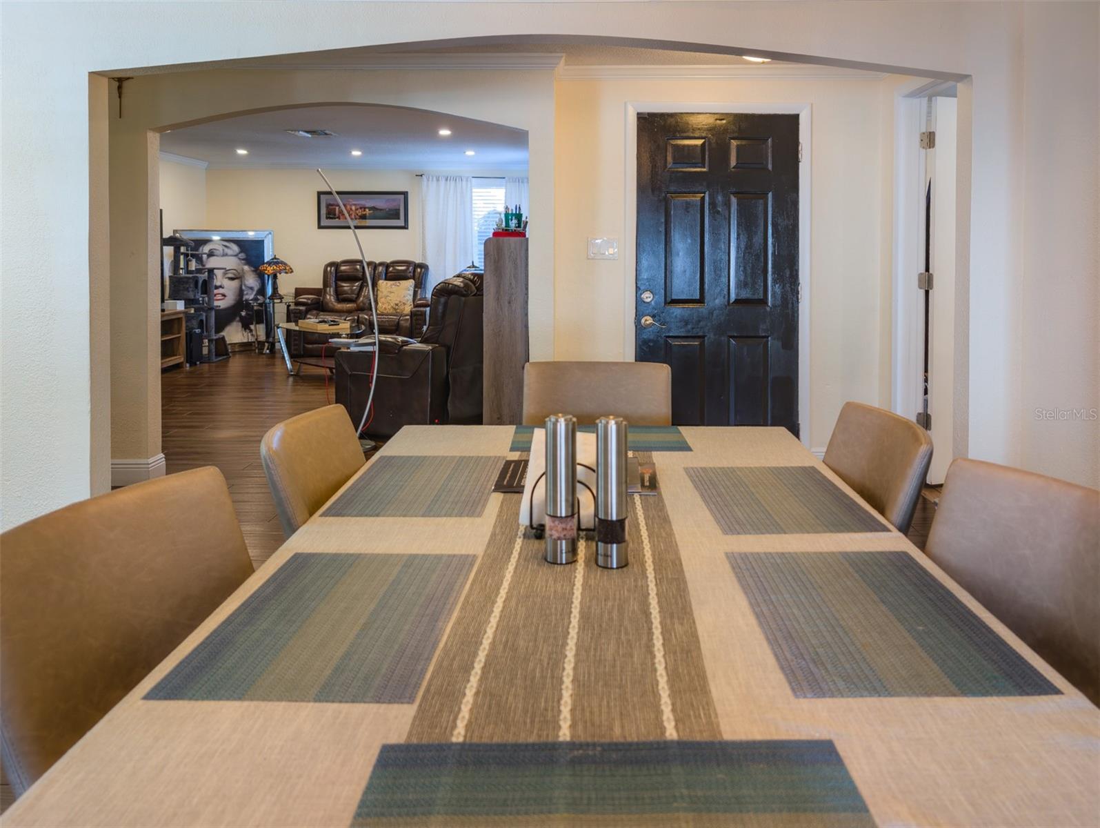 EMBASSY HILLS - Residential