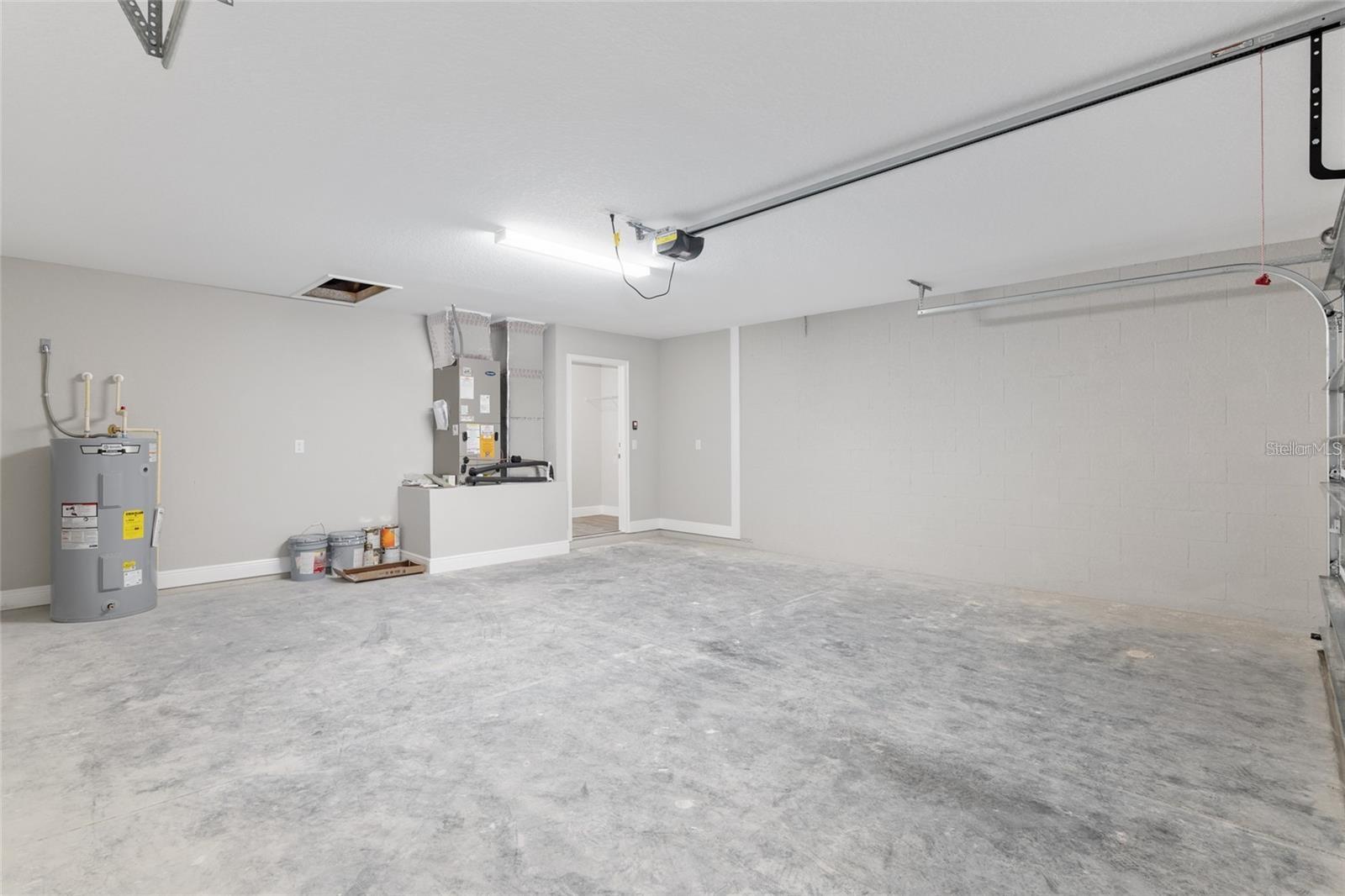 SILVER SPRINGS SHORES UN 22 - Residential