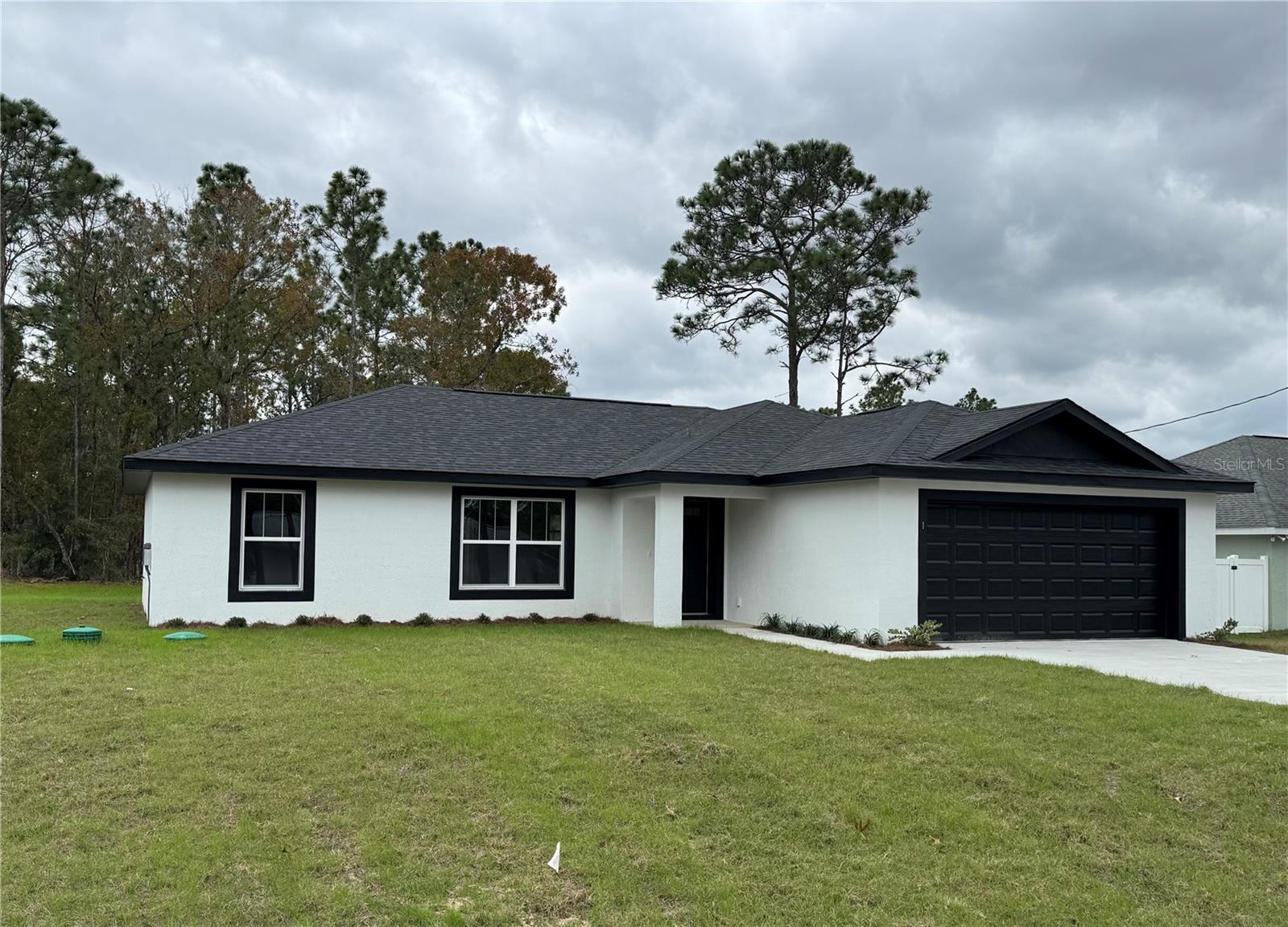 SILVER SPRINGS SHORES UN 22 - Residential