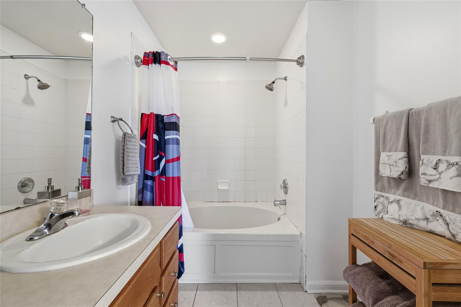 VISTA CAY - Residential