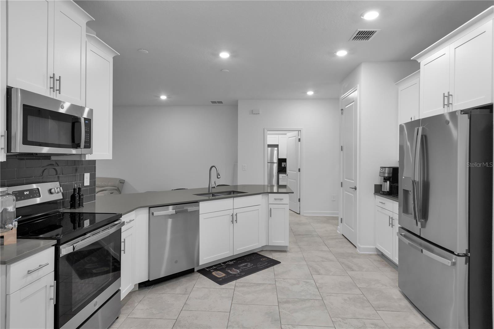 CAMDEN PK/PROVIDENCE PH 4 - Residential