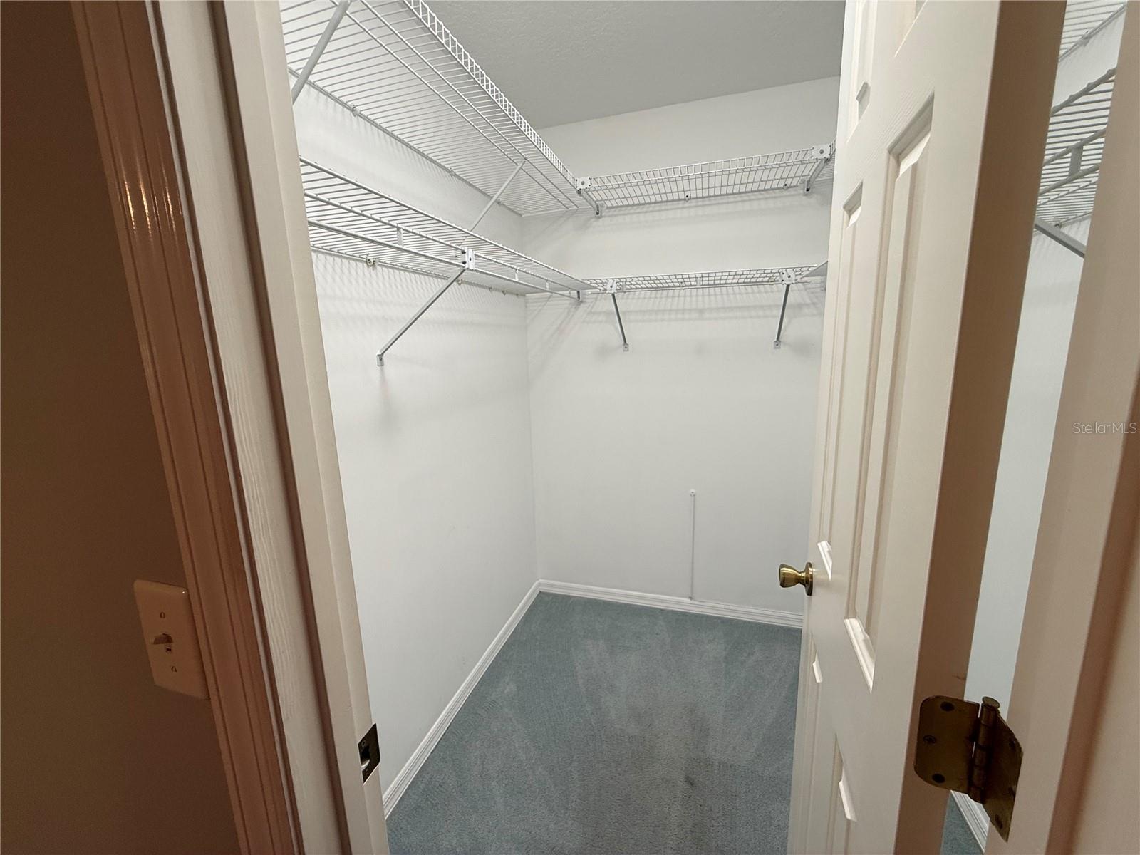 SPRUCE CRK SOUTH X - Residential Lease