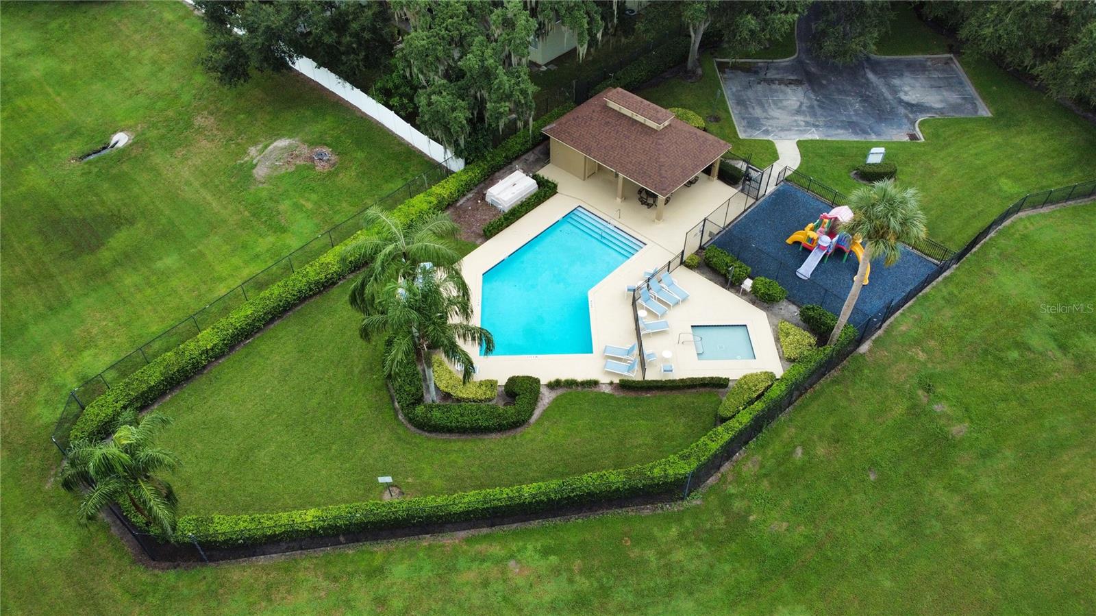 REMINGTON OAKS PH 01 - Residential Lease