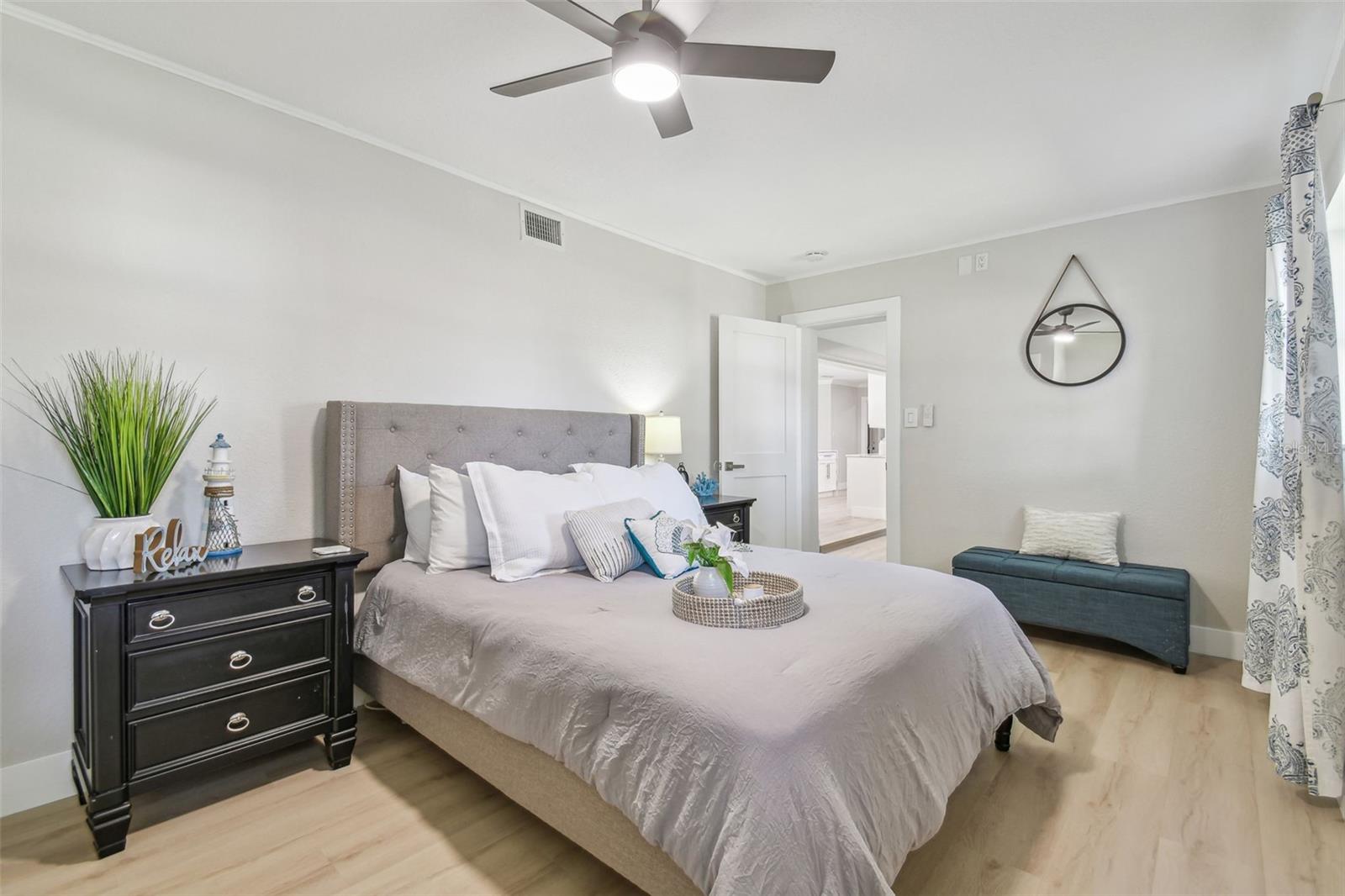 DANA SHORES UN 2 SEC - Residential Lease