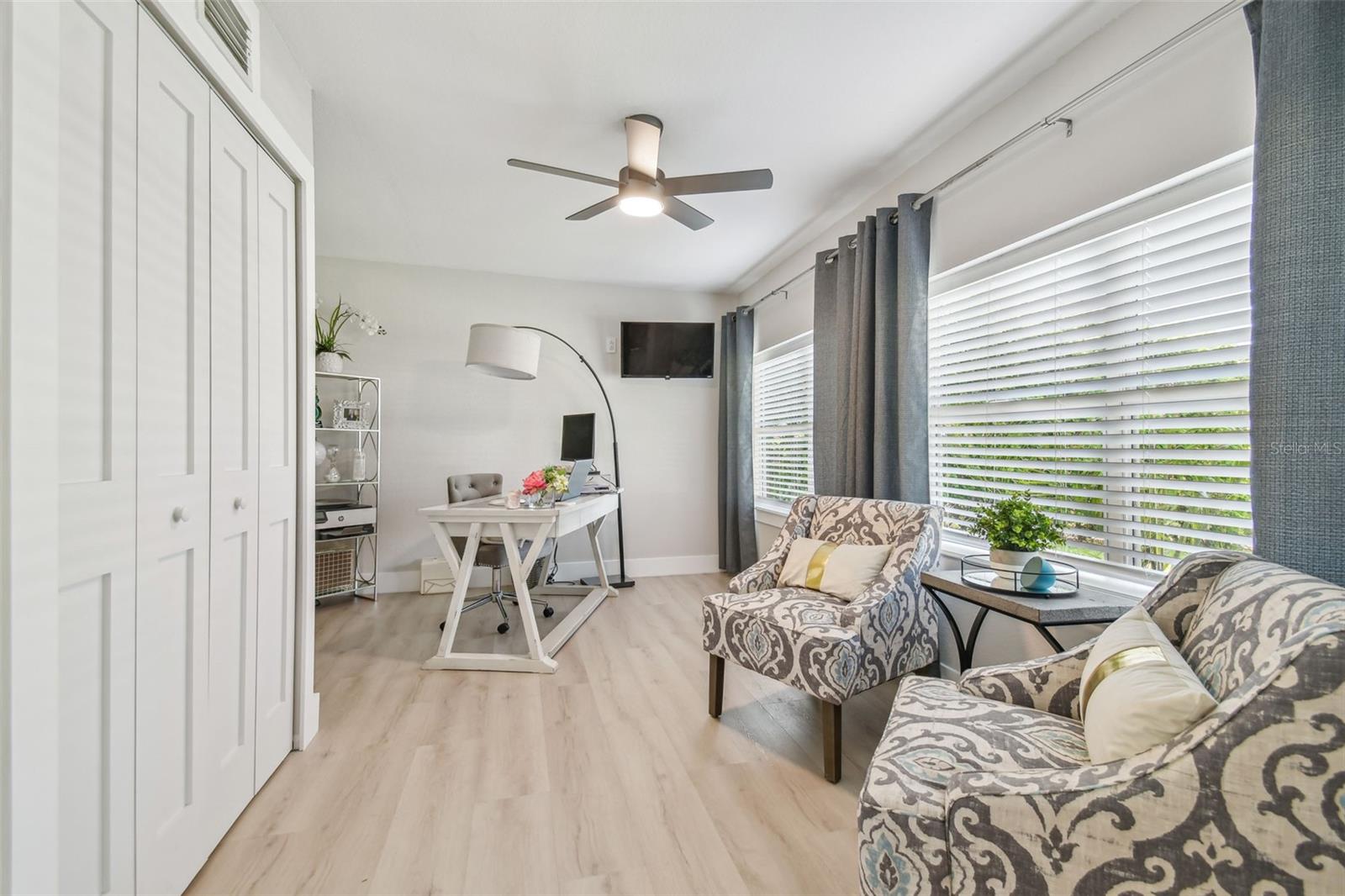 DANA SHORES UN 2 SEC - Residential Lease