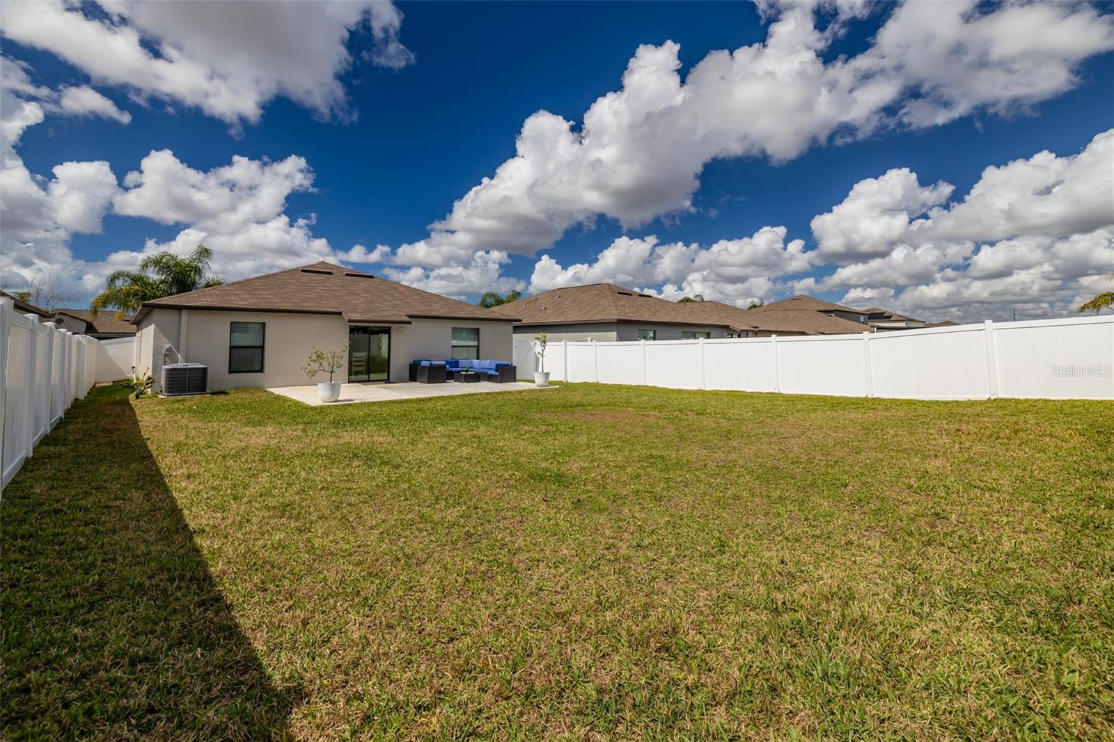 CARLTON LAKES WEST - Residential