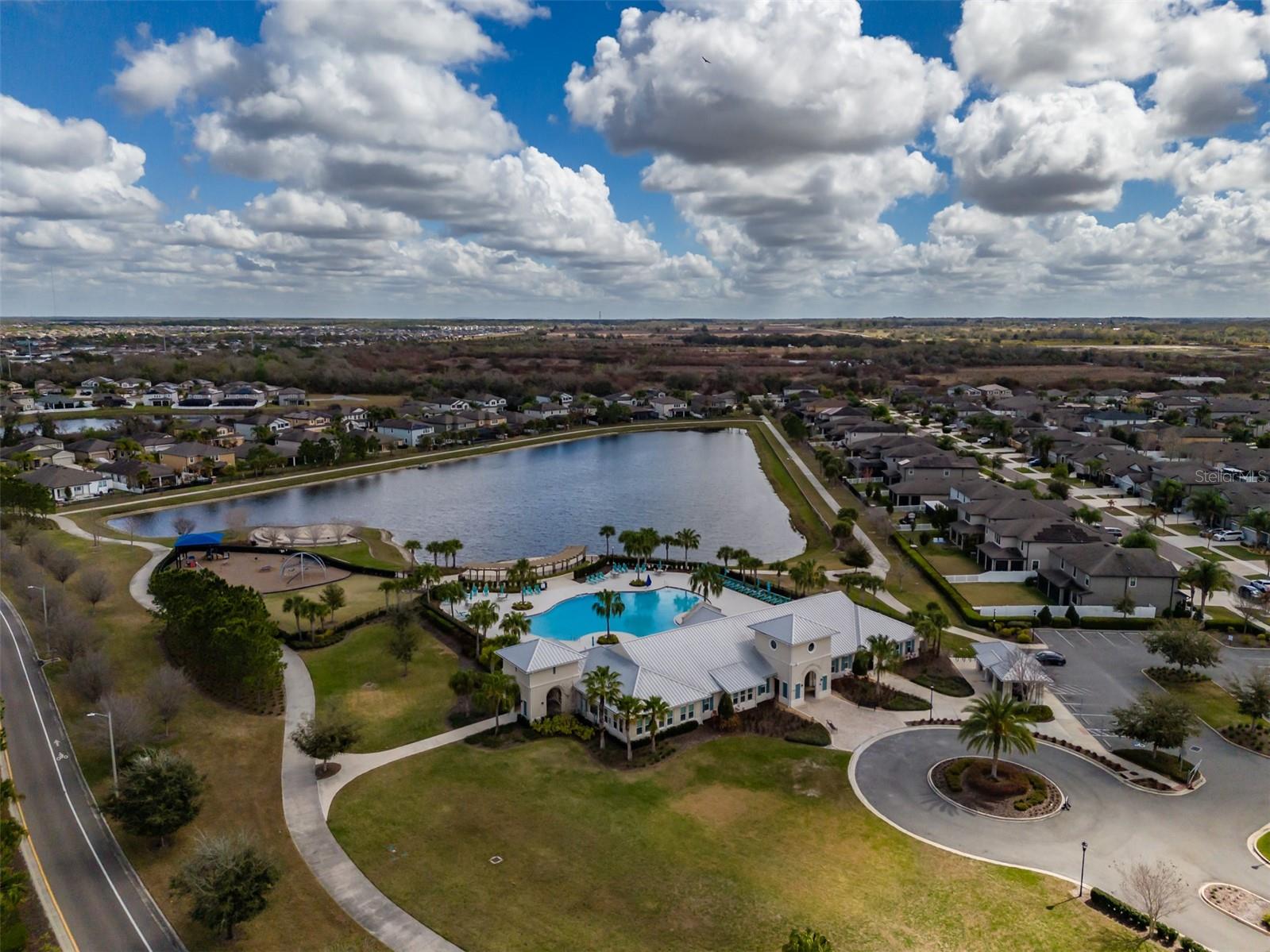 CARLTON LAKES WEST - Residential