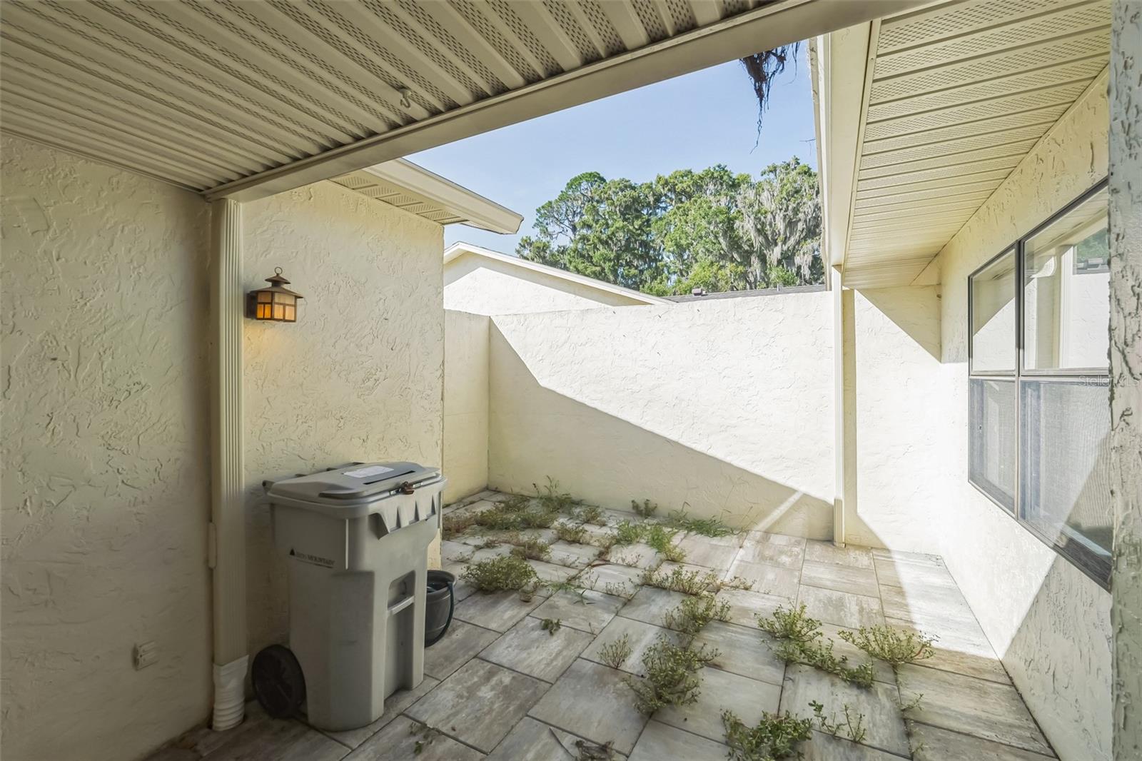 TAVARES CYPRESS COVE CONDO - Residential