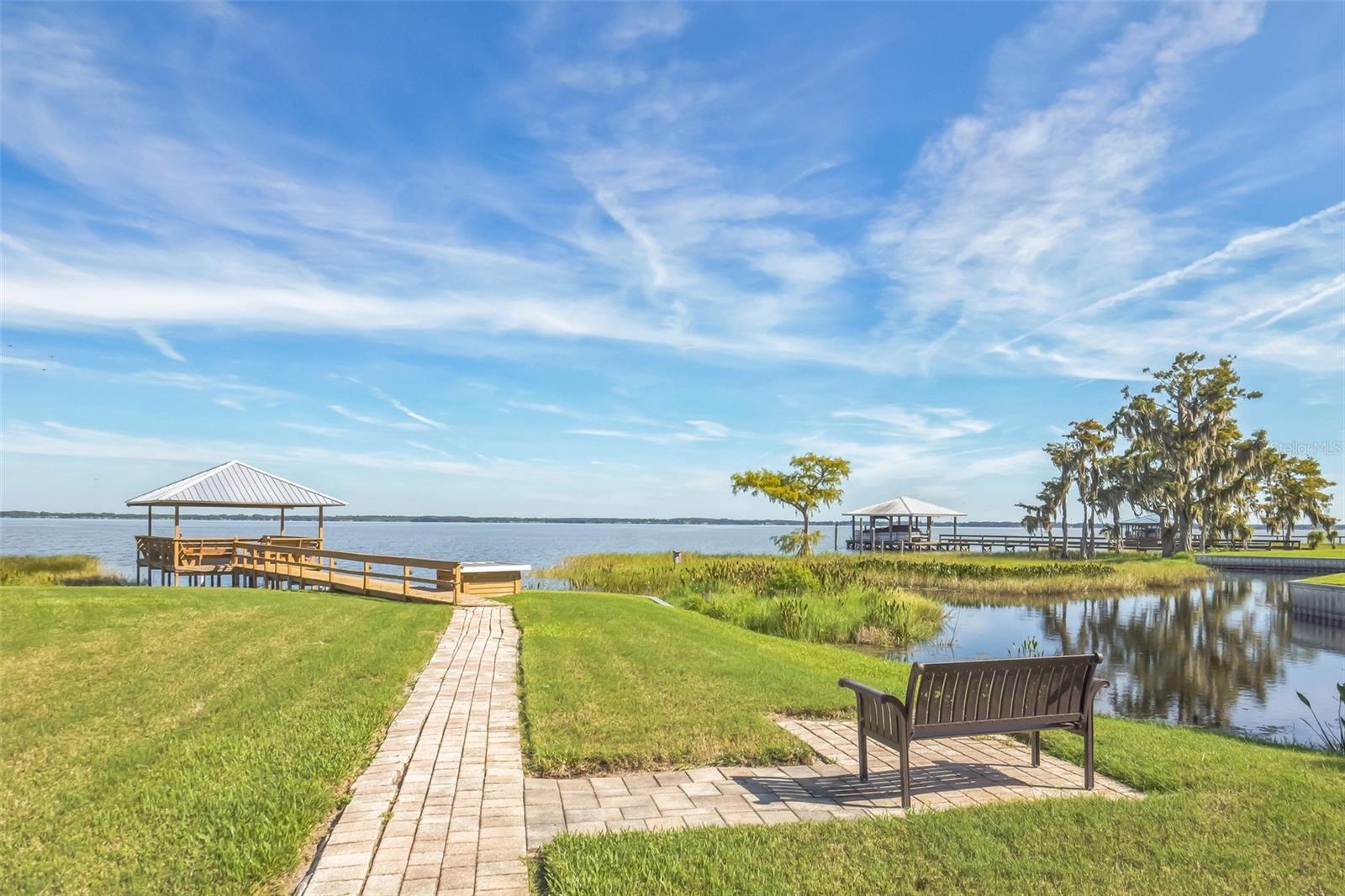 2249 CYPRESS COVE DRIVE E-3