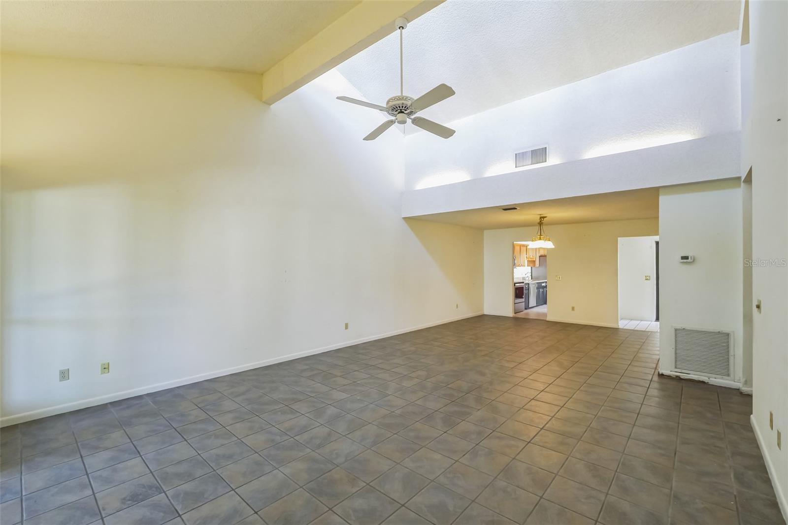 TAVARES CYPRESS COVE CONDO - Residential