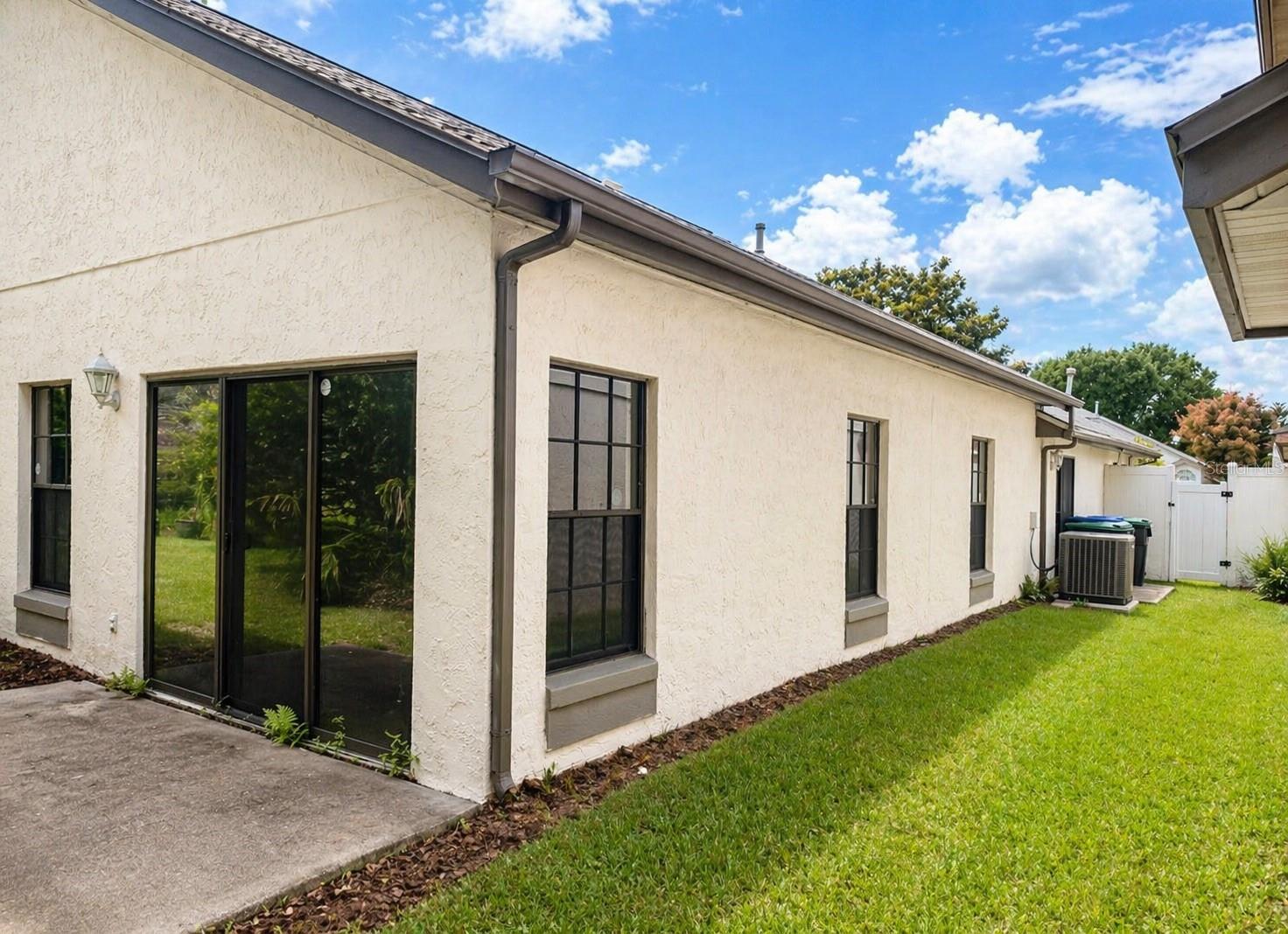 PARKVIEW POINTE - Residential