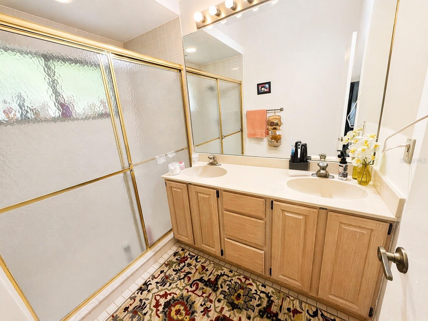 PARKVIEW POINTE - Residential