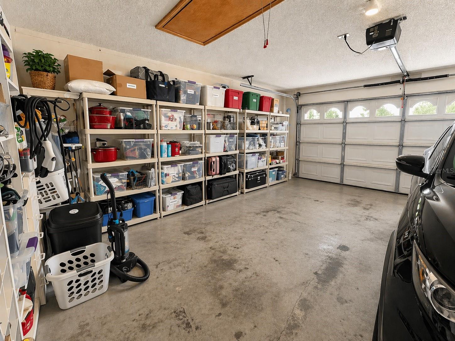 PARKVIEW POINTE - Residential