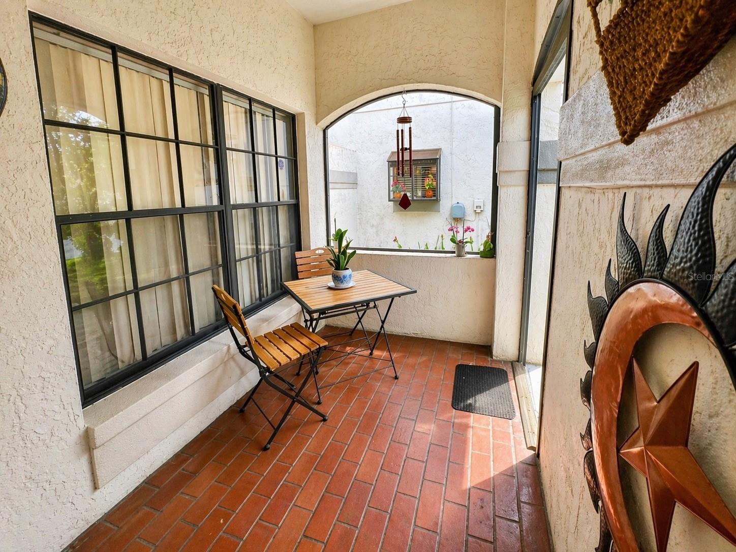 PARKVIEW POINTE - Residential