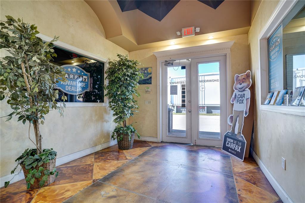 UNPLATTED - Commercial Sale