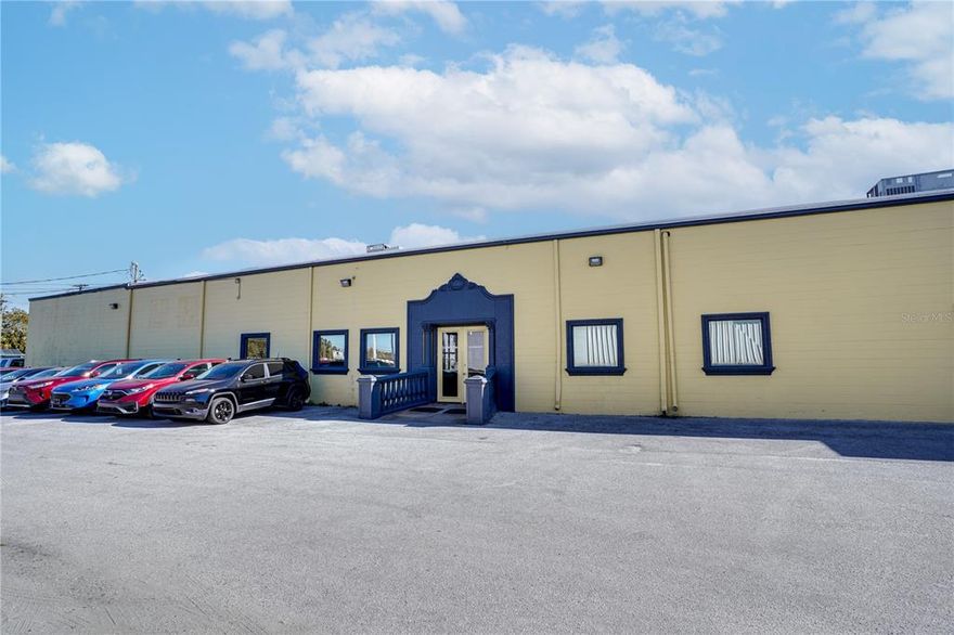 Premier Air Conditioned commercial warehouse available in perfect distribution zone. Just off the interstate exit makes this block building perfect for a variety of uses. Very Large Signage for visibility. Easy access to Tampa, Orlando, Ybor City, Airport etc.  Completely fenced property provides great parking for cars and commercial vehicles.  Surrounded by other successful businesses, this warehouse is a perfect opportunity to take your business to the next level. Excellent opportunity for owner end user..  Advanced notice for showing by appointment only.  Current tenant is month to month. 10,000 square feet is air conditioned and features a beautiful showroom and offices.  Property also offers 3500 square feet of
additional warehouse.  Excellent signage on the interstate and Columbus drive for great drive by exposure.