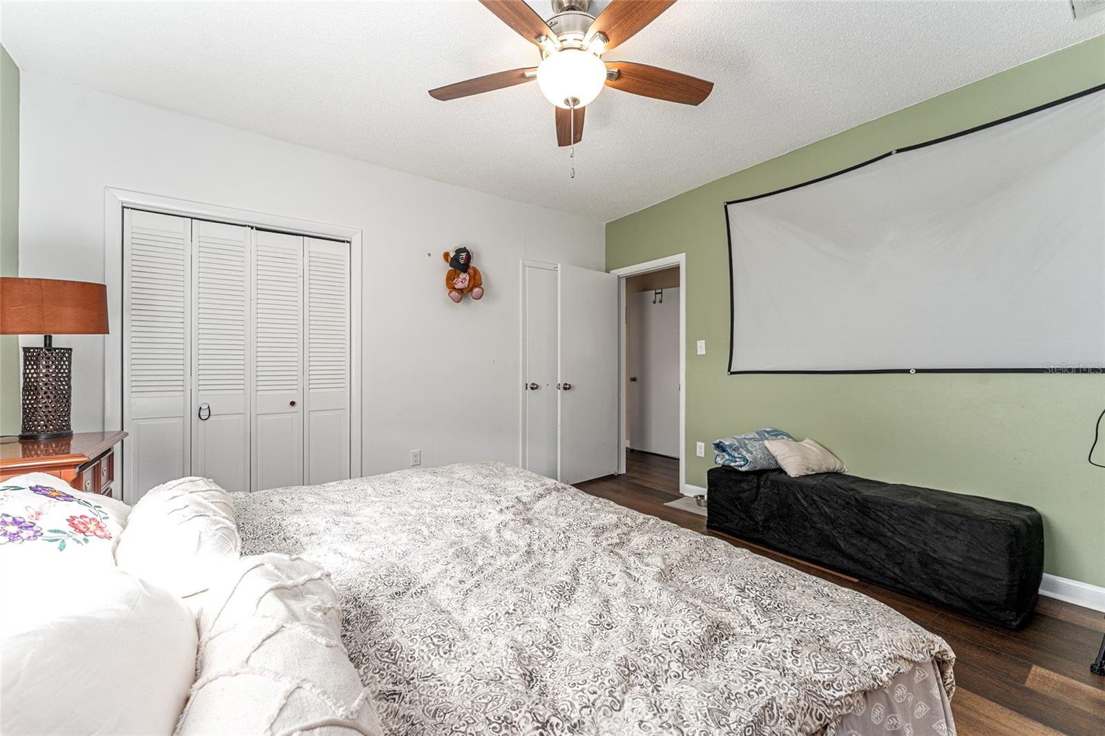 TOP BRASS FARM - Residential