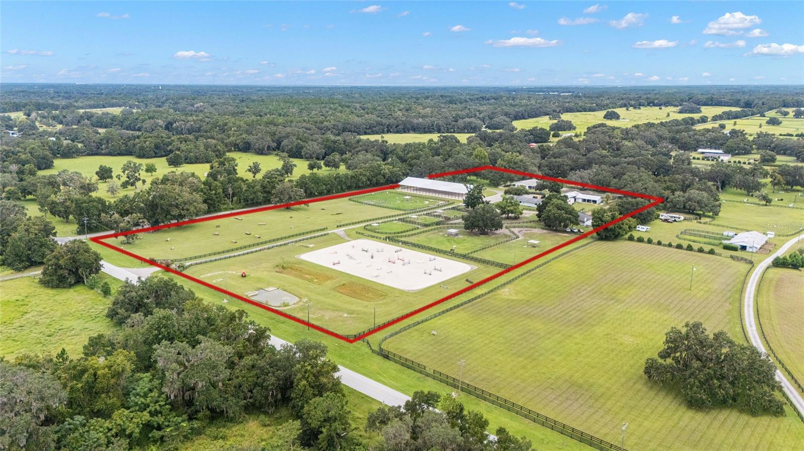 TOP BRASS FARM - Residential