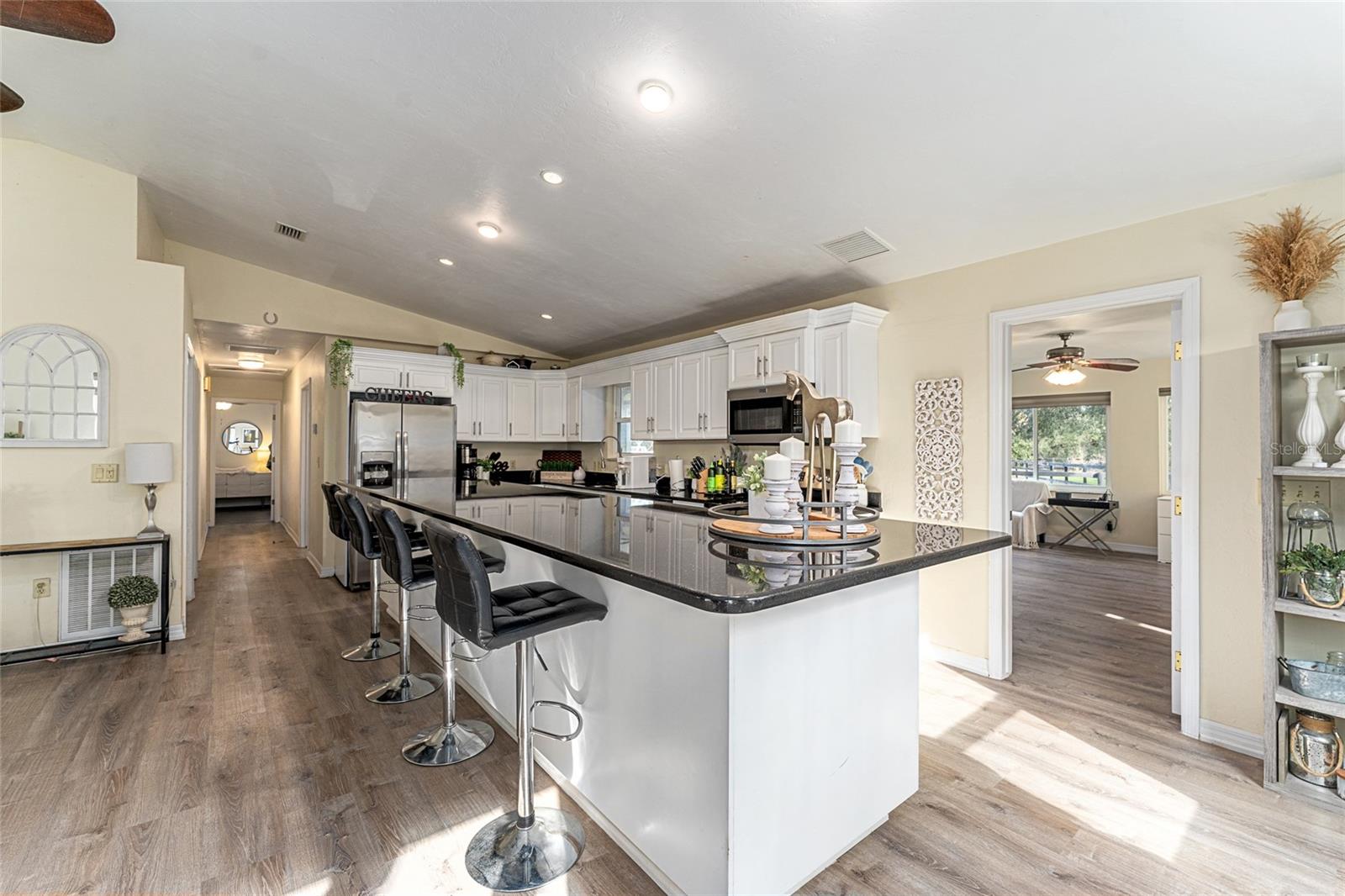 TOP BRASS FARM - Residential