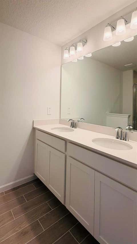 Tiny photo for 3649 SE 37th Ct #CT, Ocala, FL 34480 (MLS # O6420923)