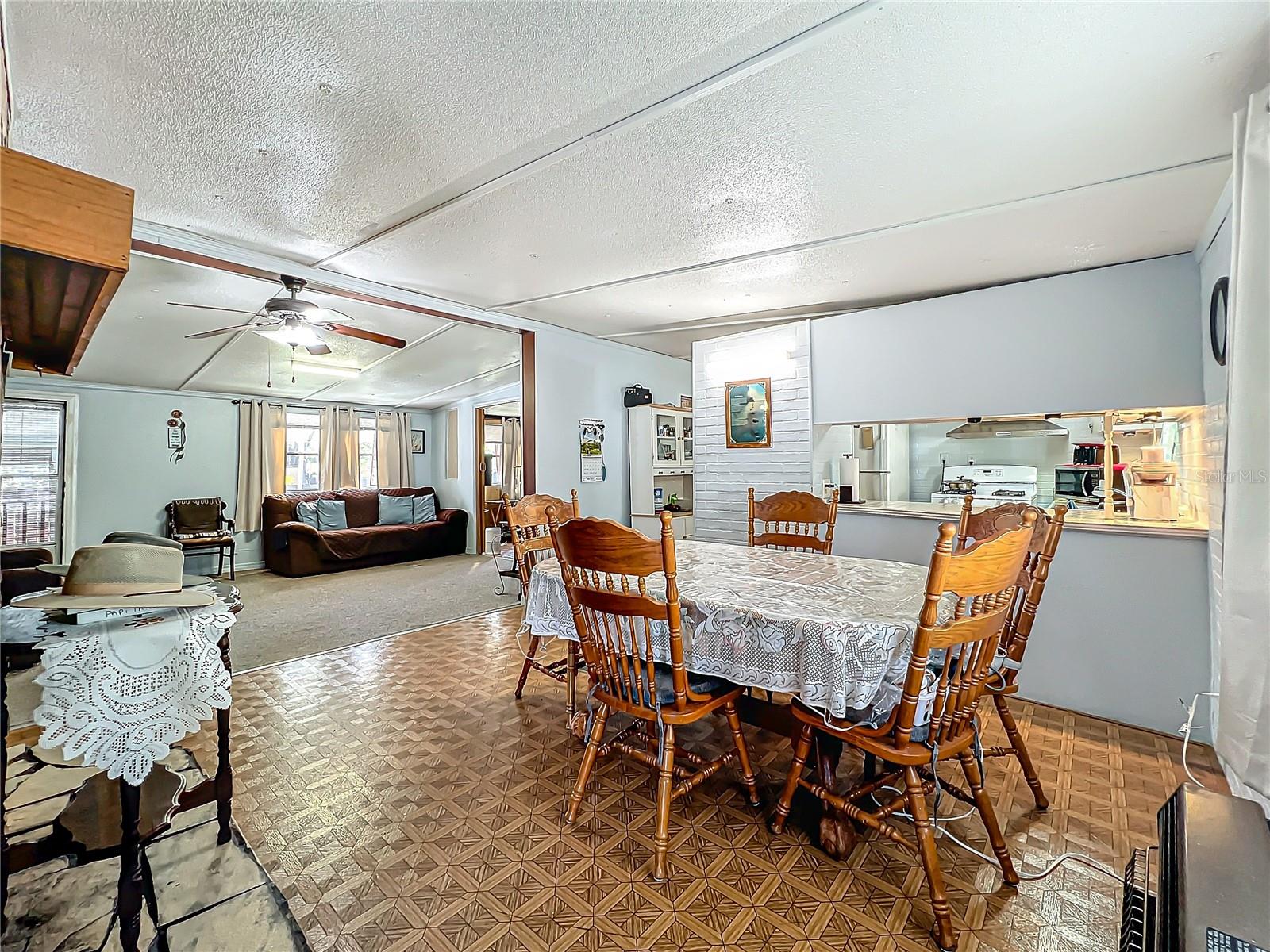 TAFT TOWN - Residential