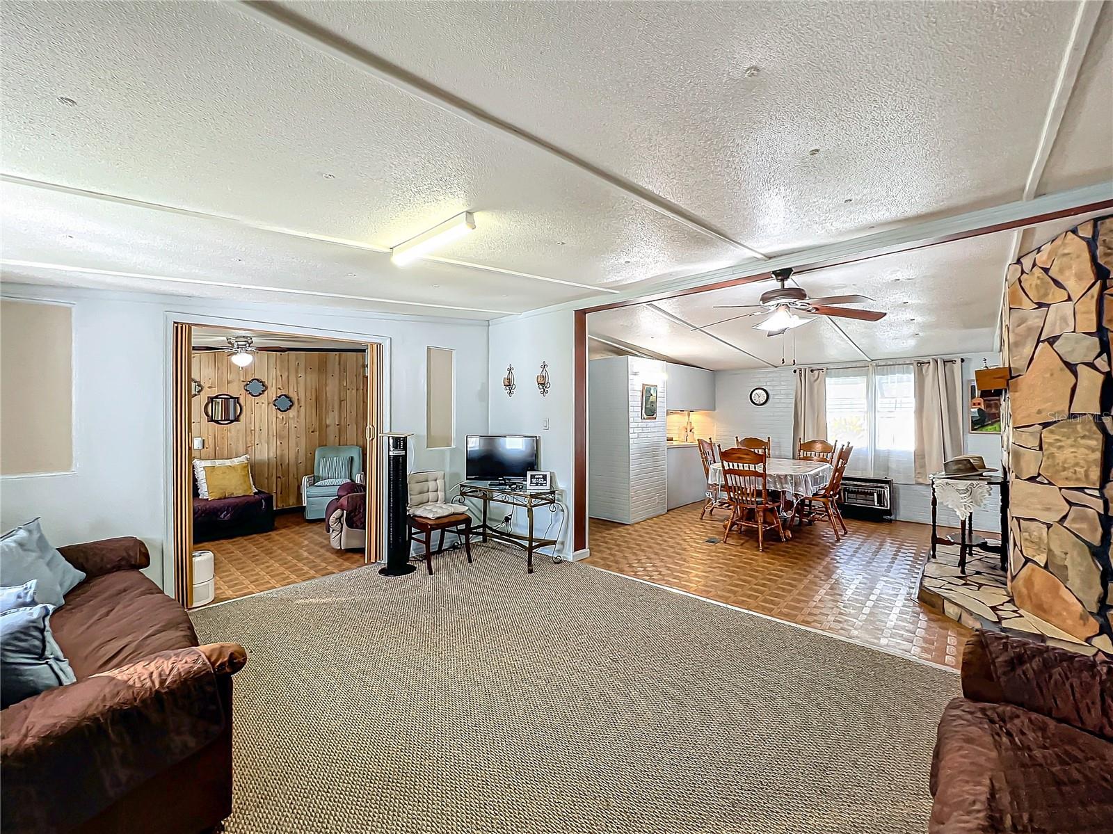 TAFT TOWN - Residential