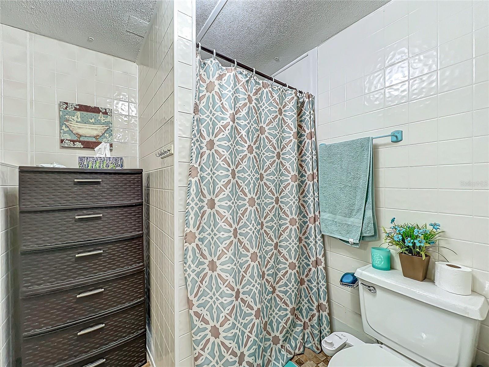 TAFT TOWN - Residential