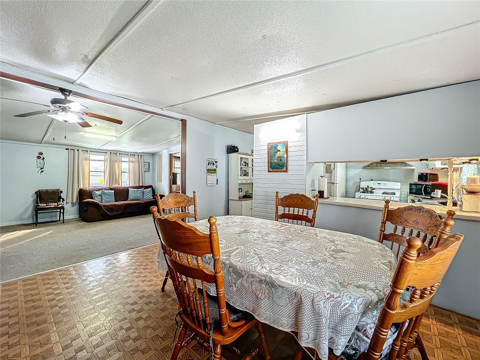 TAFT TOWN - Residential