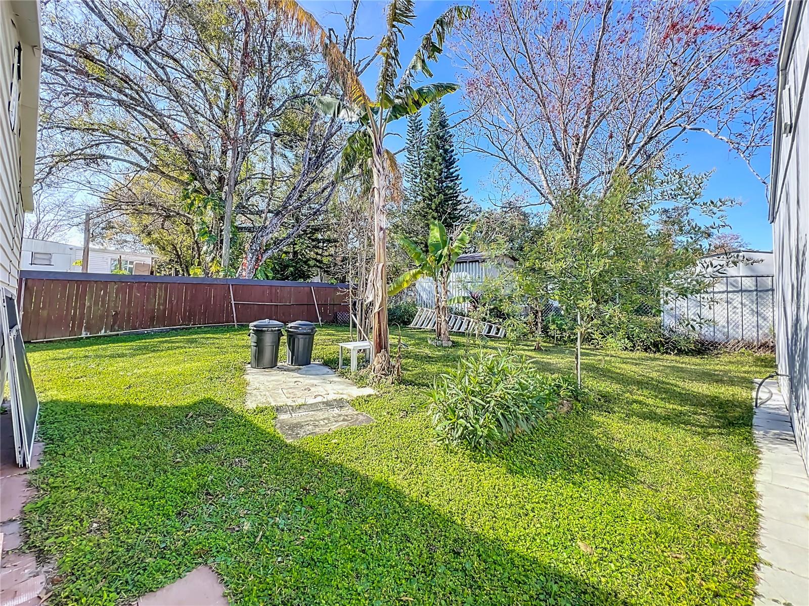 TAFT TOWN - Residential