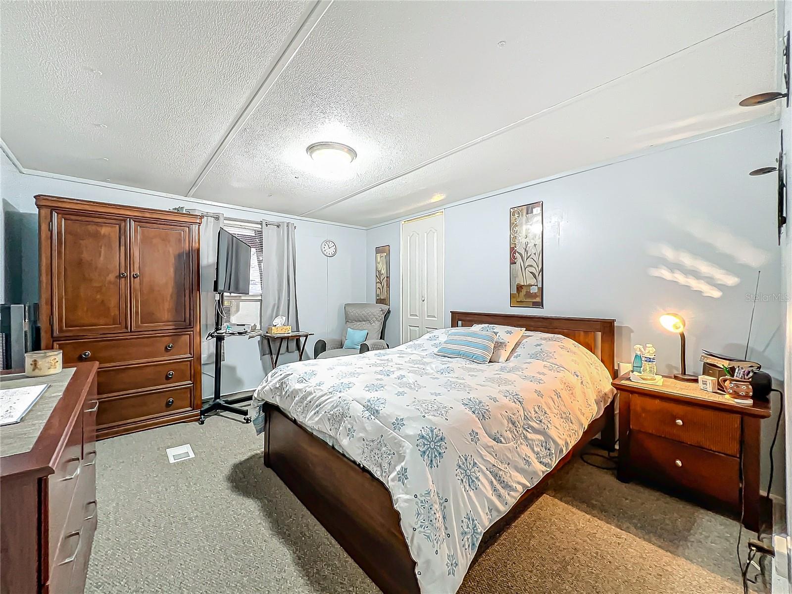 TAFT TOWN - Residential