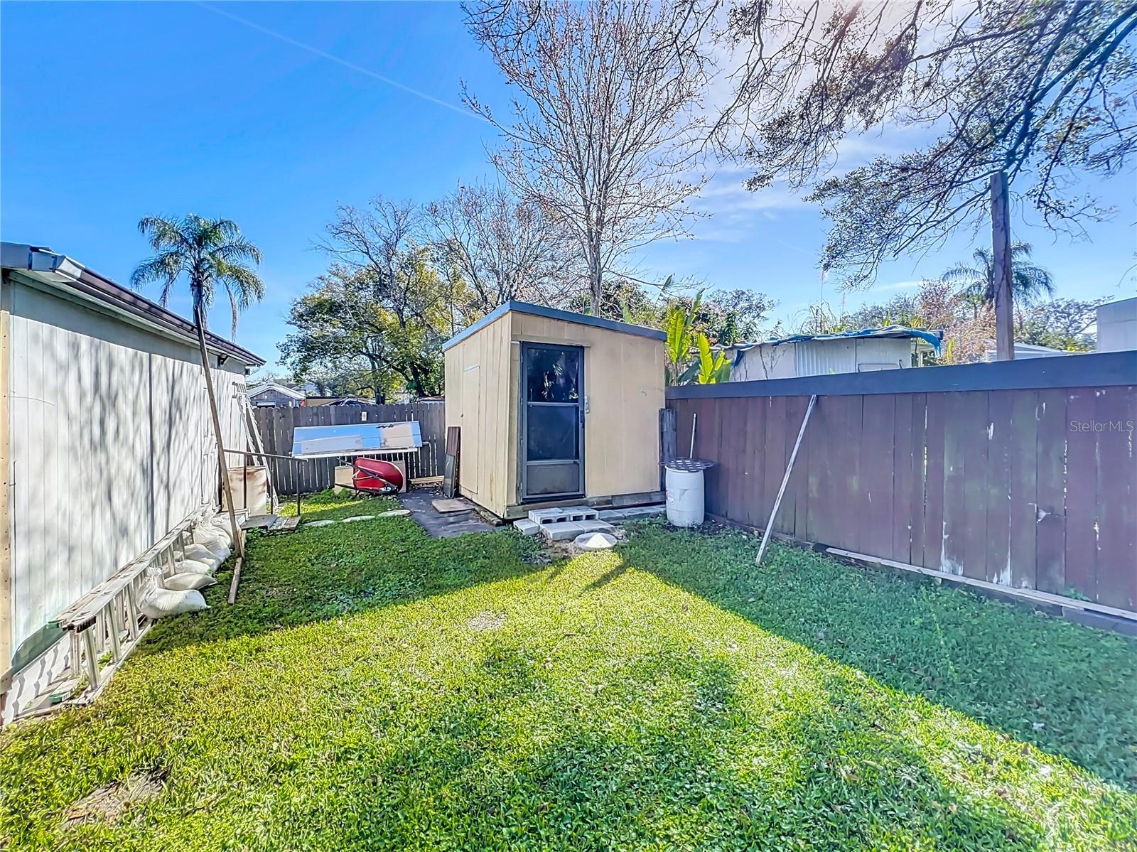 TAFT TOWN - Residential