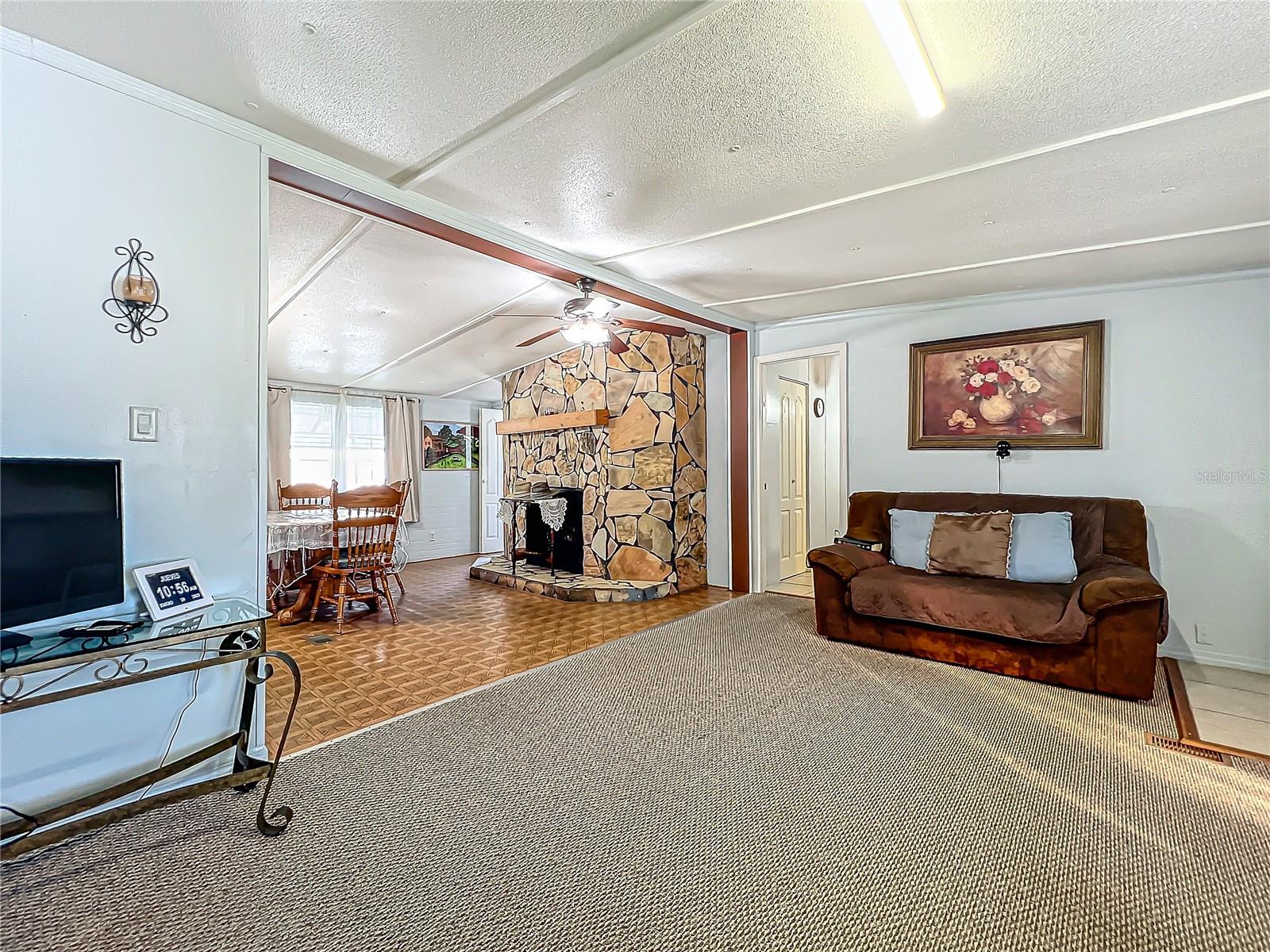 TAFT TOWN - Residential