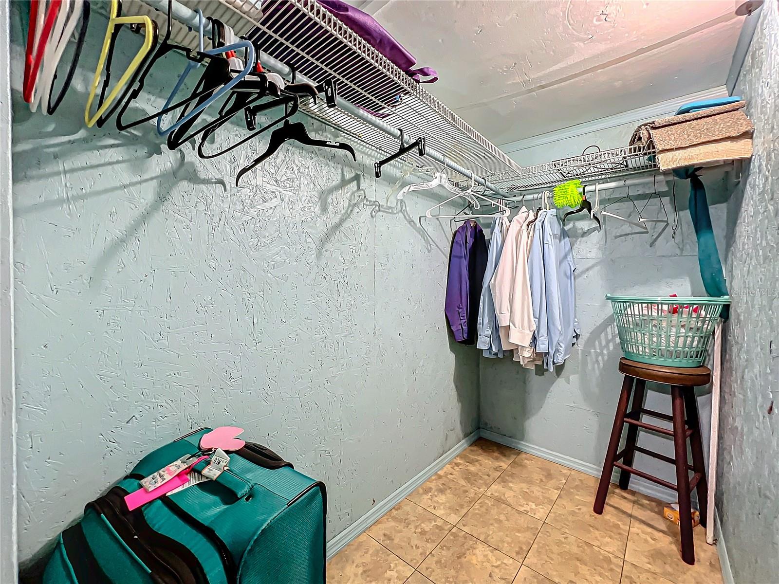 TAFT TOWN - Residential