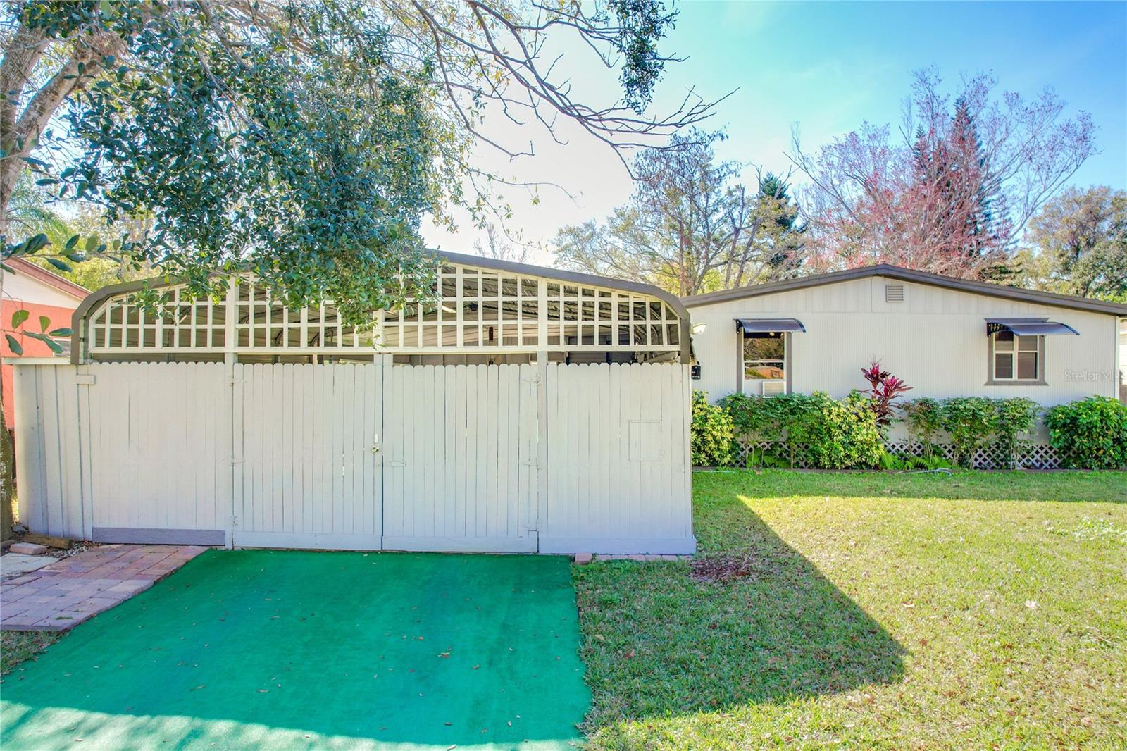 TAFT TOWN - Residential